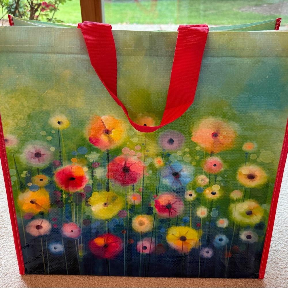 Reusable Tote Bag 16.5” X 16” X 10” Floral Spring Summer Red Green Flower Marcs